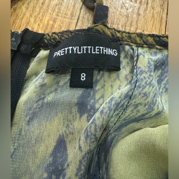 PrettyLittle Thing Leopard Print Strappy Romper - Lime / US 4 NEW - Picture 5 of 5